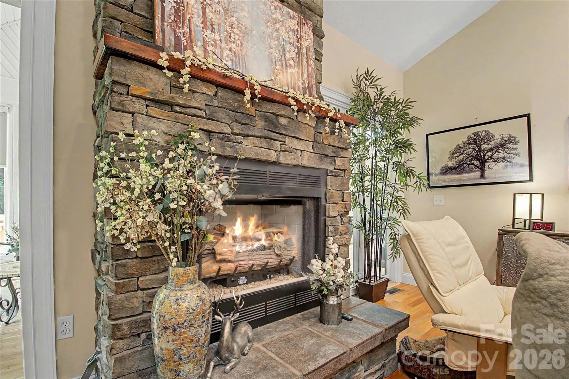 312 Benjamin Way - Photo 9