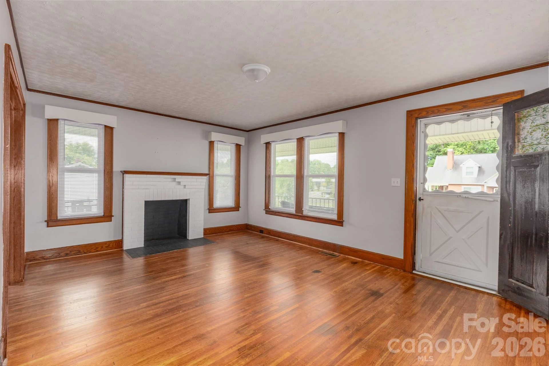 46 Gilkey Street - Photo 5