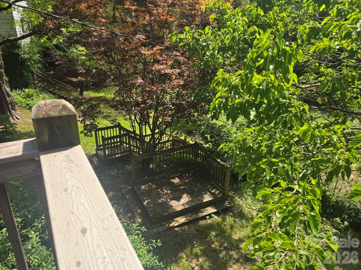 629 Willow Road - Photo 17