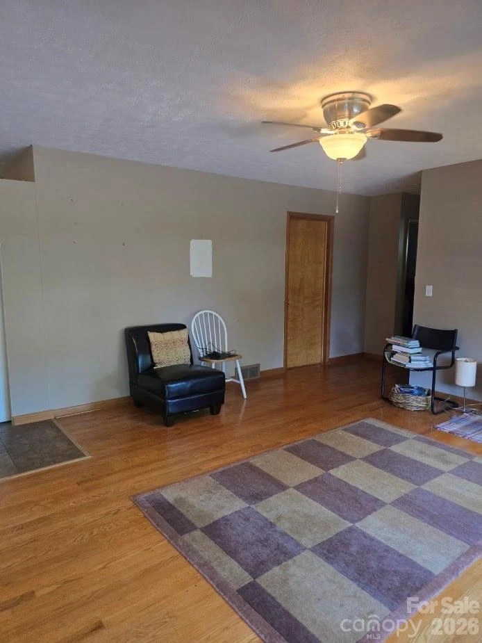 629 Willow Road - Photo 7