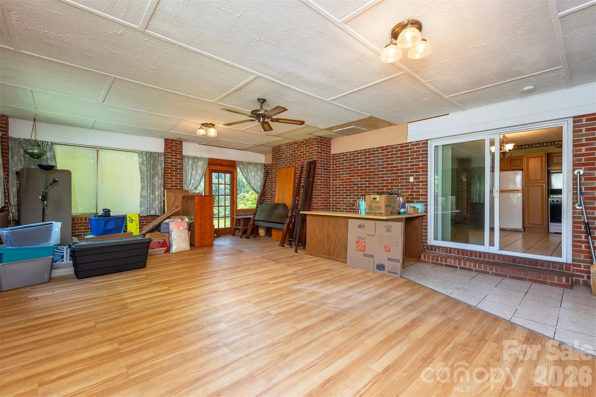 637 Fisher Lane - Photo 16