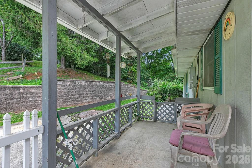 106 Flora Lina Drive - Photo 17