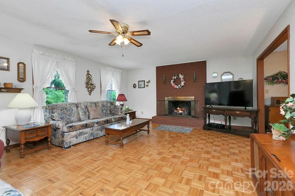 106 Flora Lina Drive - Photo 18