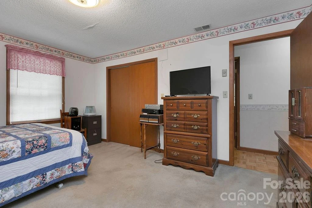 106 Flora Lina Drive - Photo 32