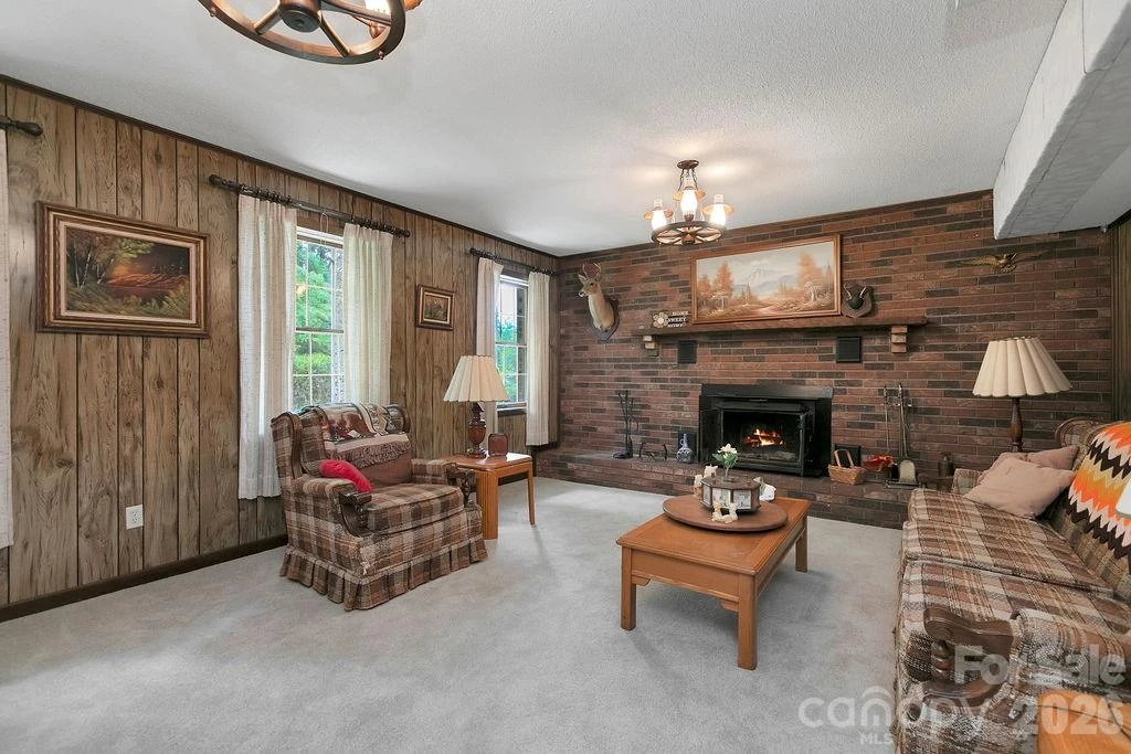 106 Flora Lina Drive - Photo 44