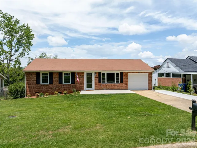 88 Skyview Terrace
