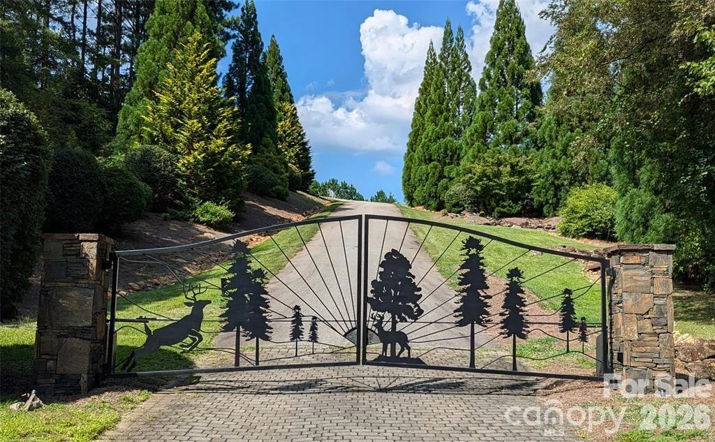 14 Spring Hollow Road - Photo 2