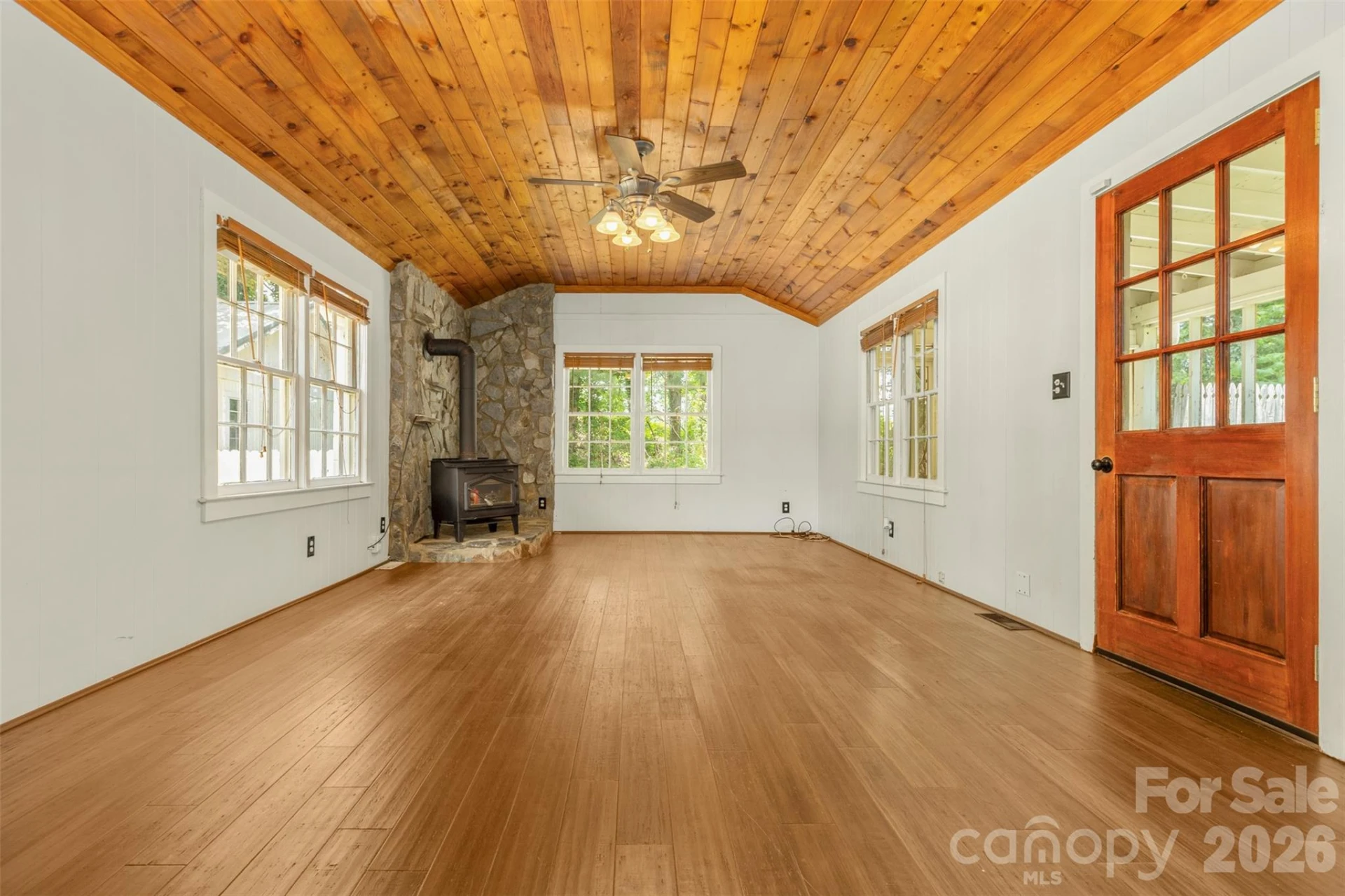 100 Cannon Drive - Photo 23