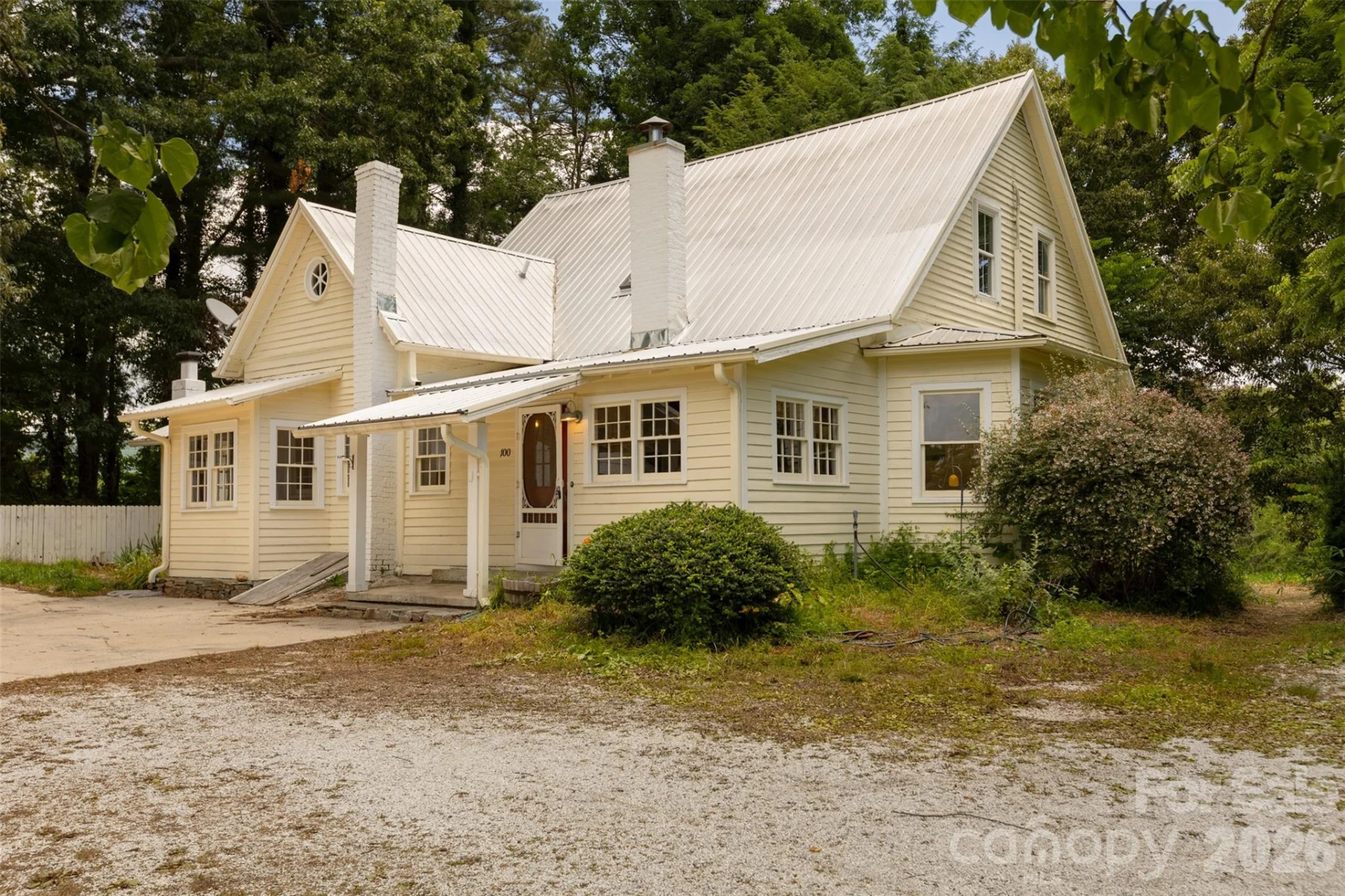 100 Cannon Drive - Photo 4