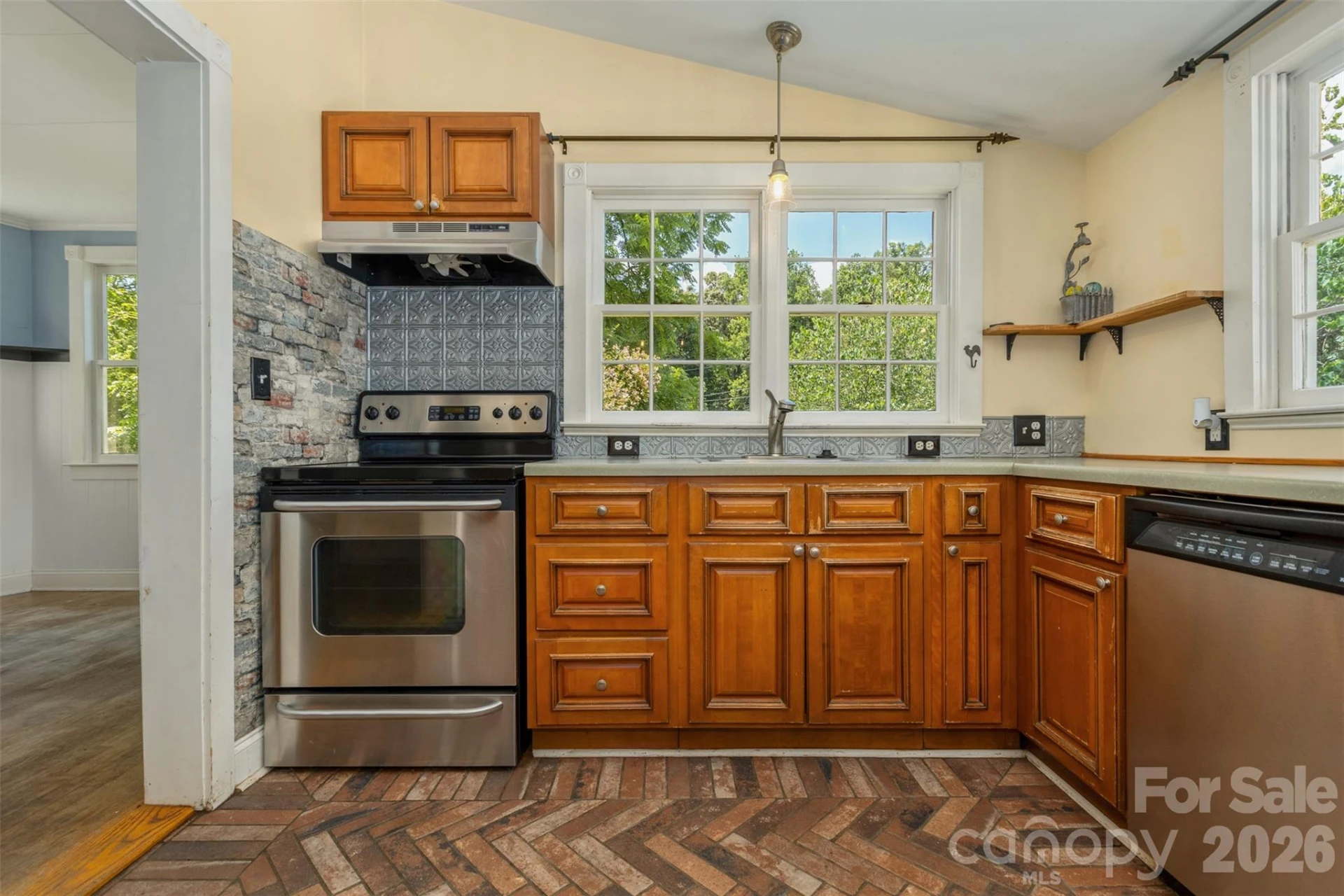 100 Cannon Drive - Photo 8