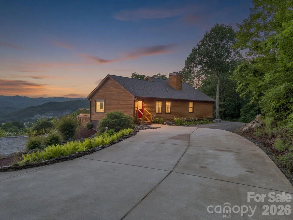 1025 Jeter Mountain Road - Photo 2