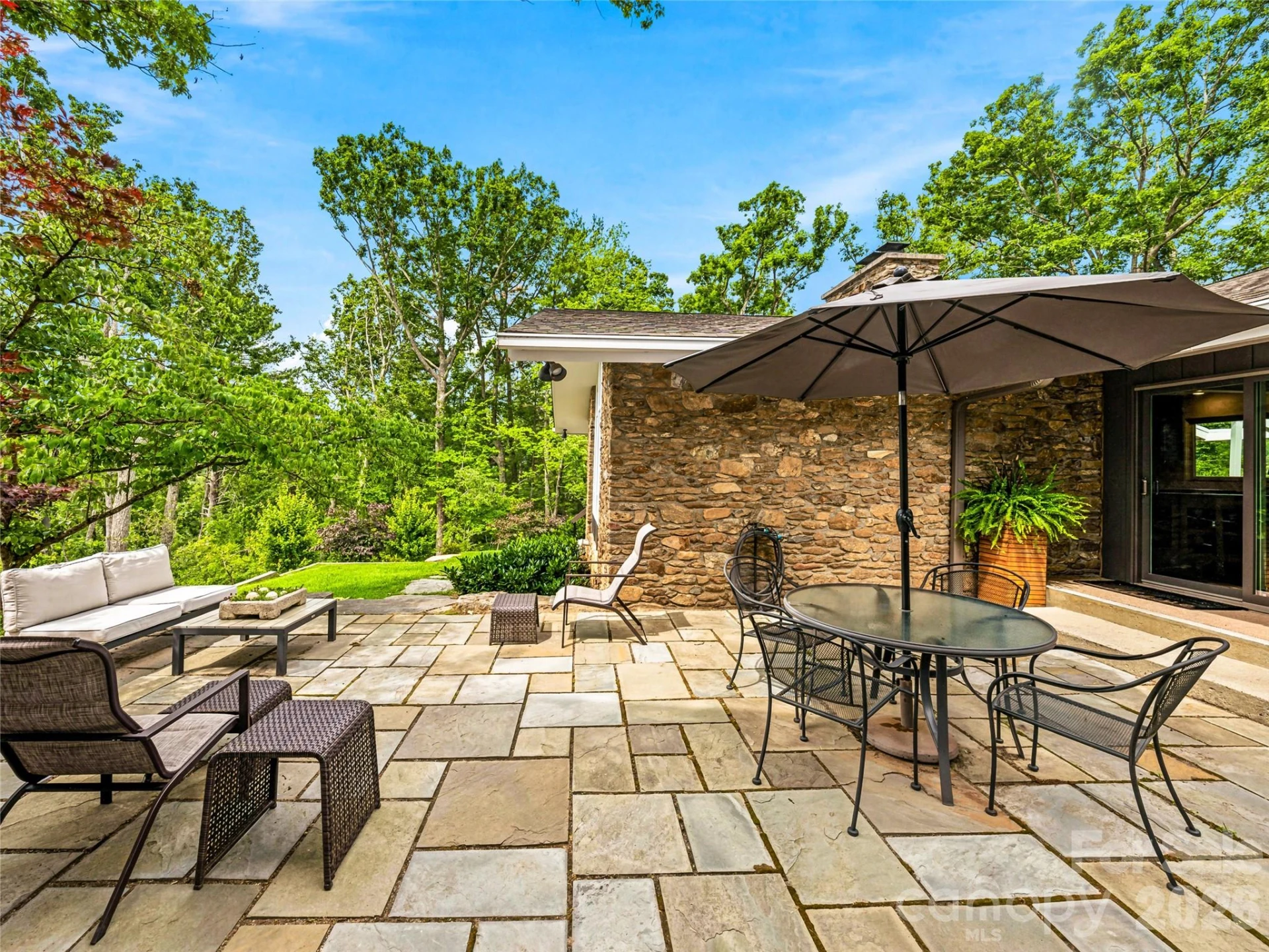 4 Kent Place - Photo 25