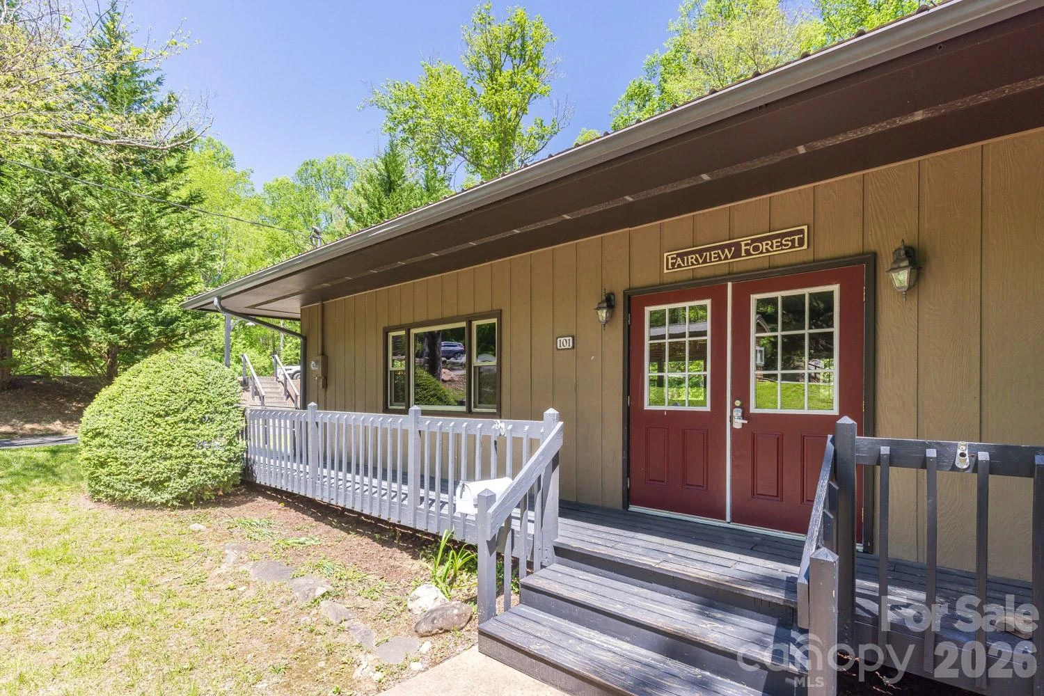 9999 Fairview Forest Drive - Photo 19