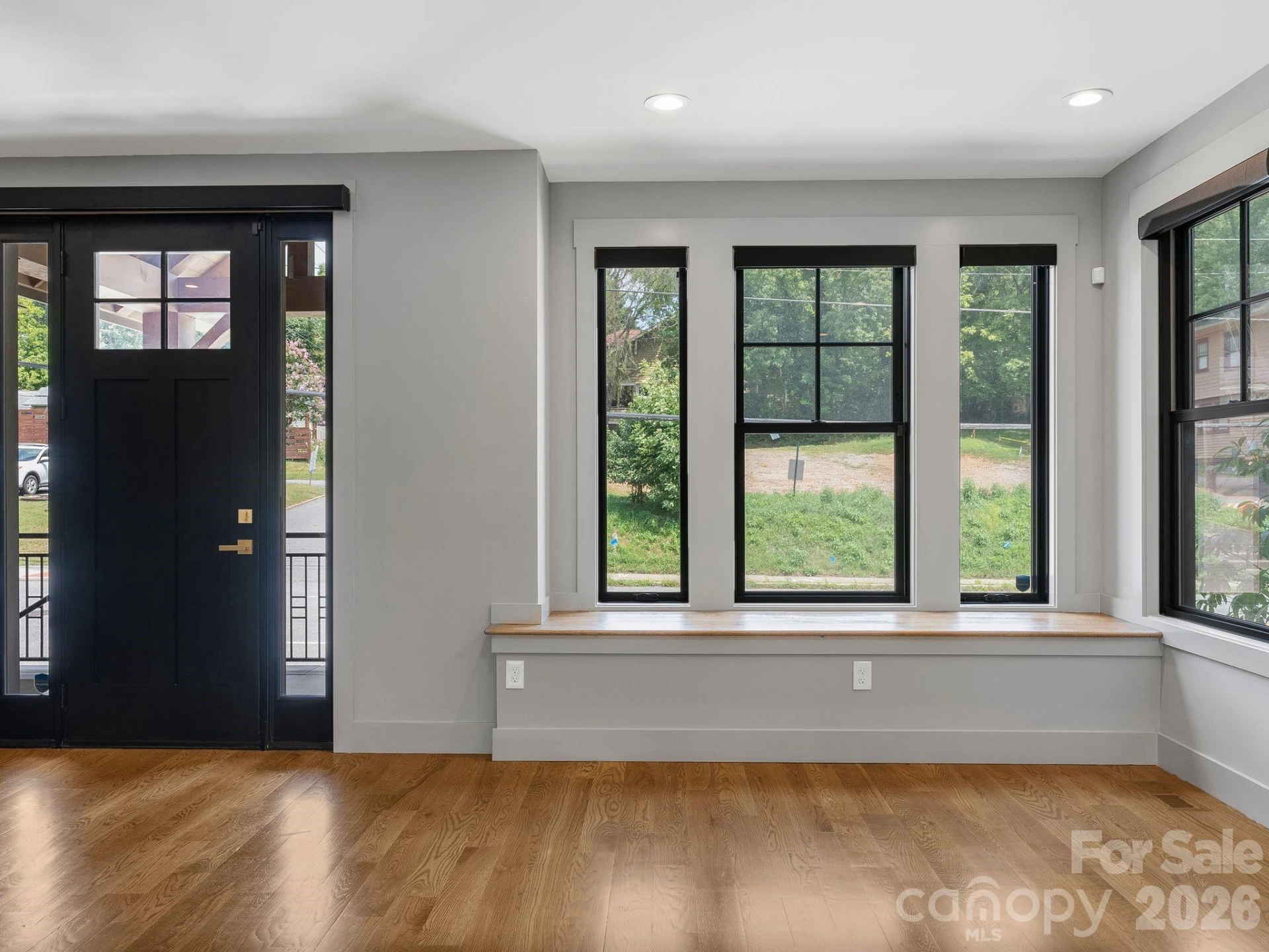 229 Broadway Street - Photo 16