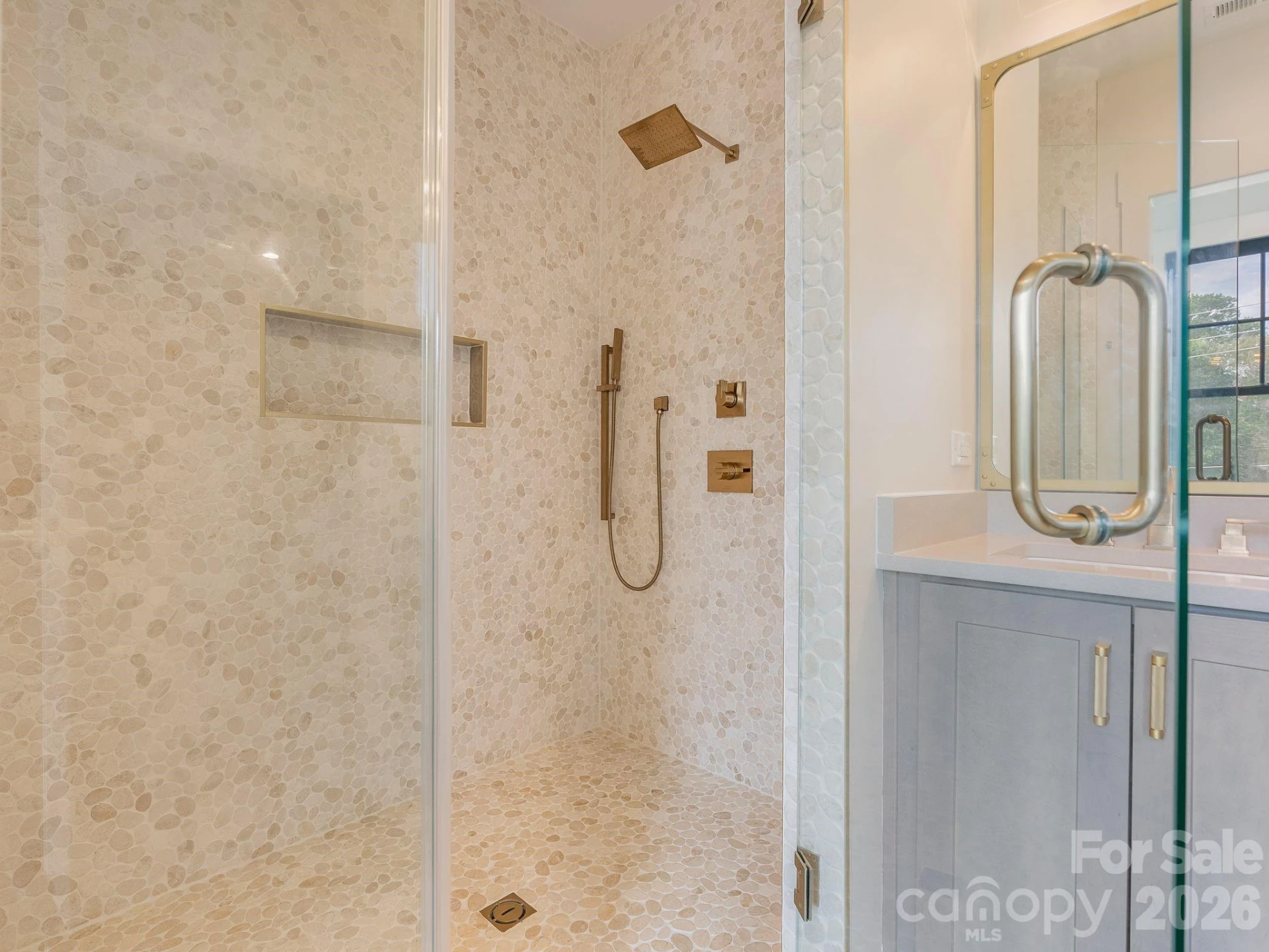 229 Broadway Street - Photo 30