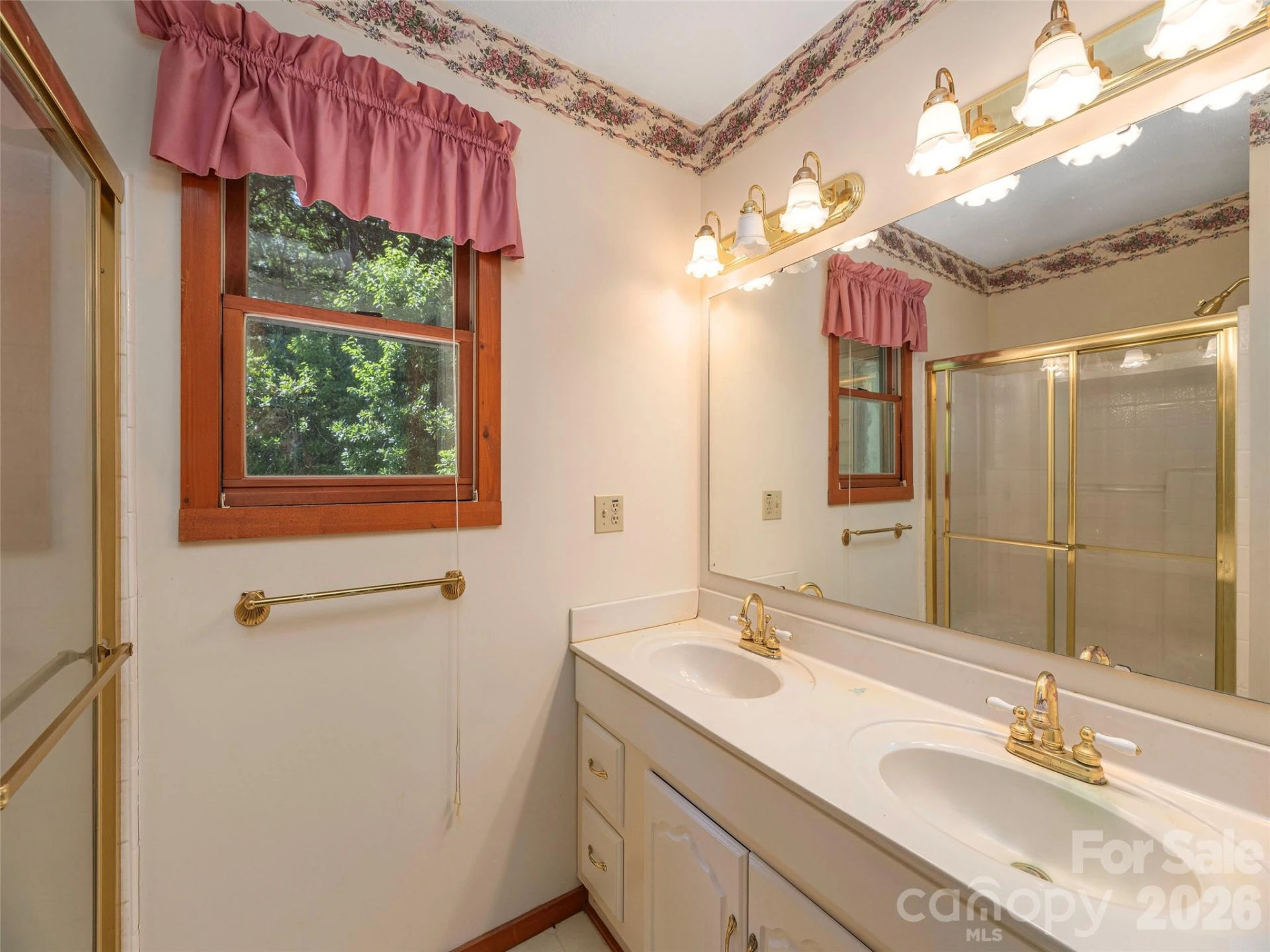 1575 Red Maple Drive - Photo 17