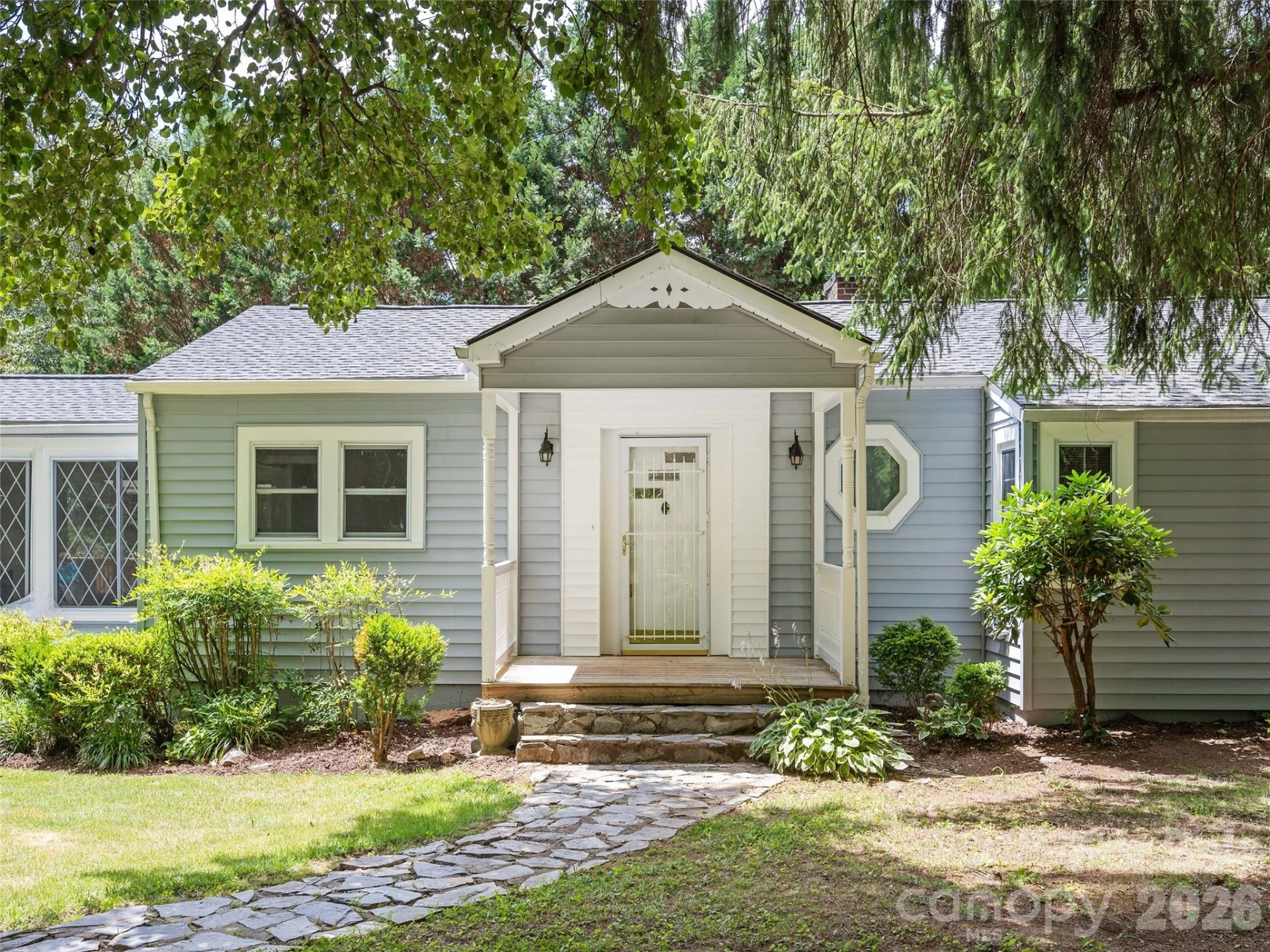 79 Edgewood Drive - Photo 4