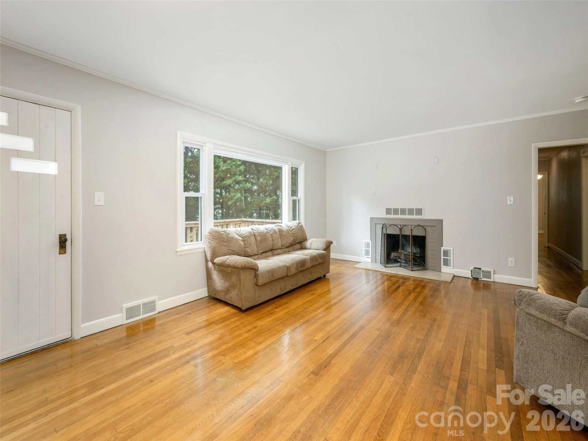 79 Edgewood Drive - Photo 5