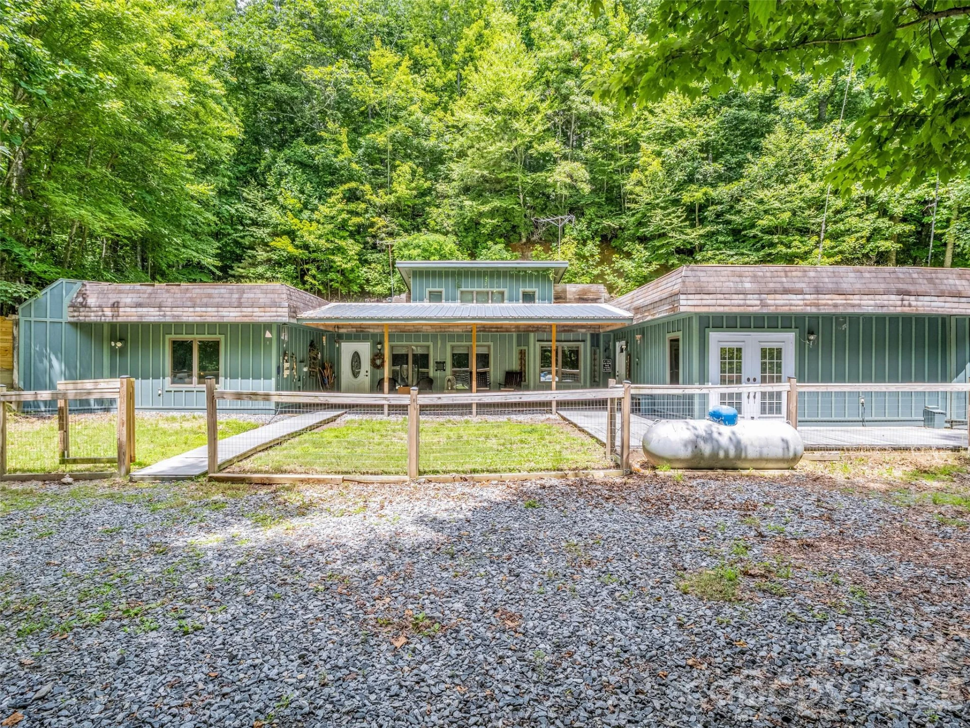 707 Cascade Trail - Photo 2