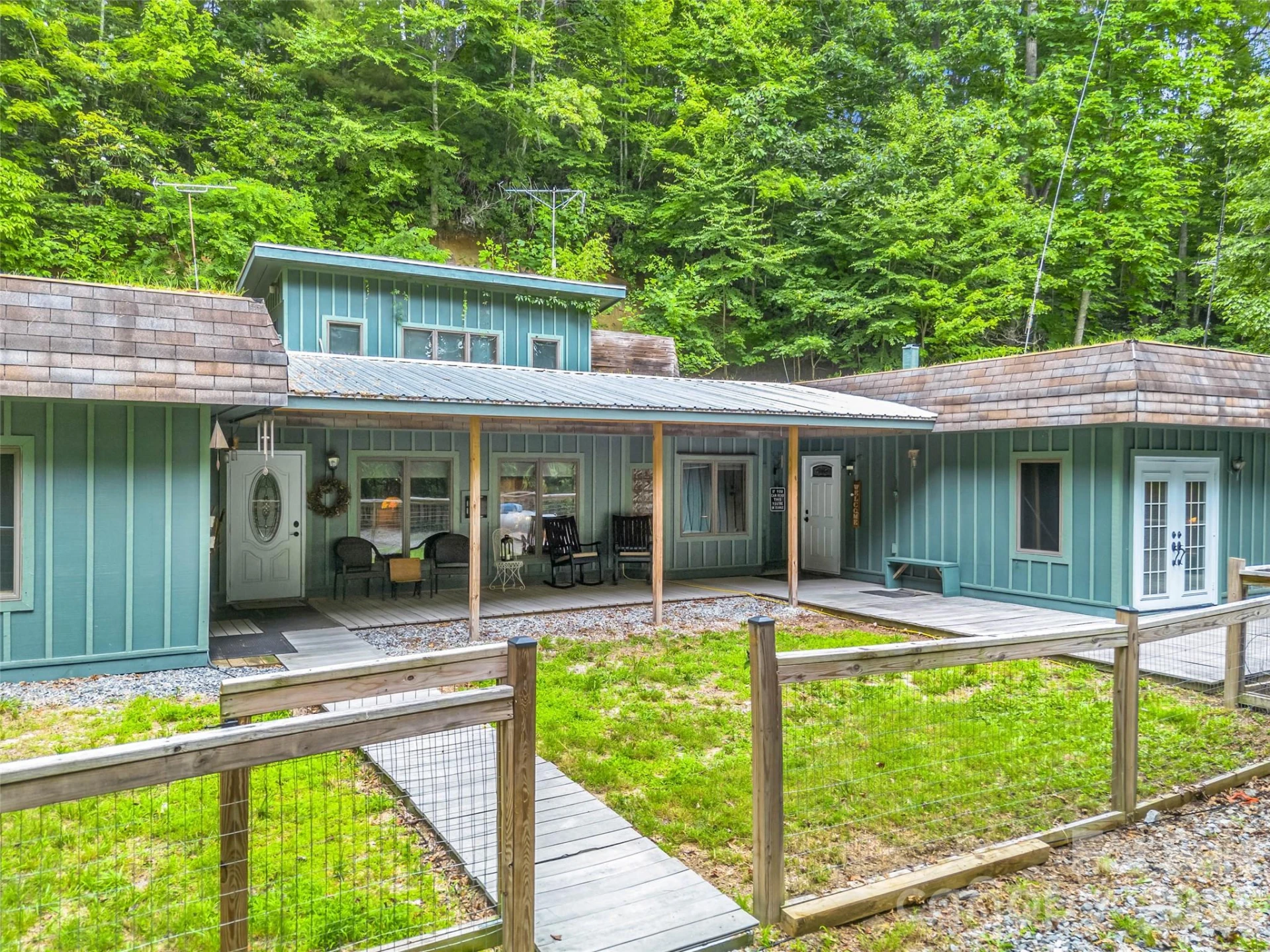 707 Cascade Trail - Photo 3