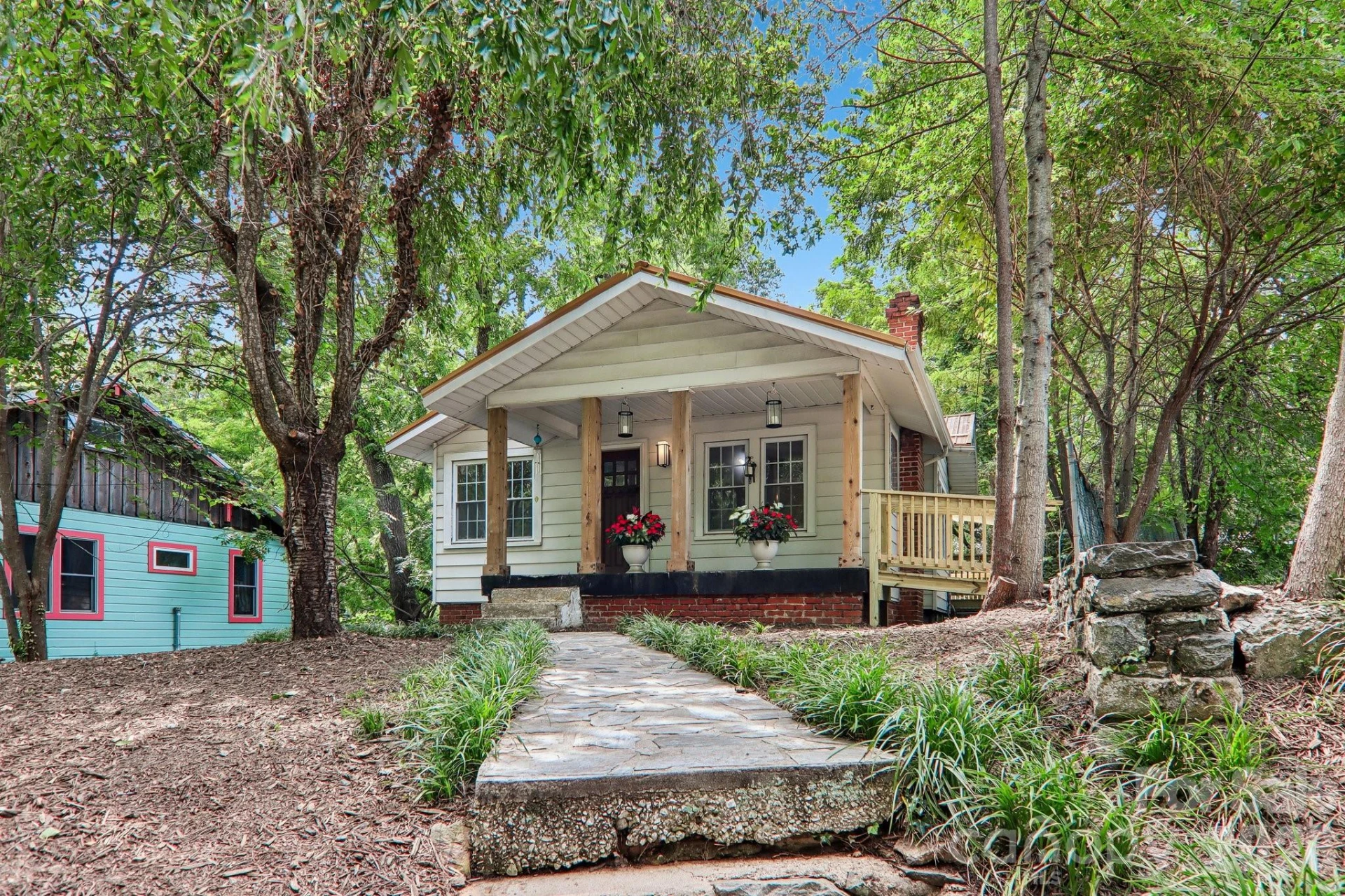 5 Belmont Avenue - Photo 3