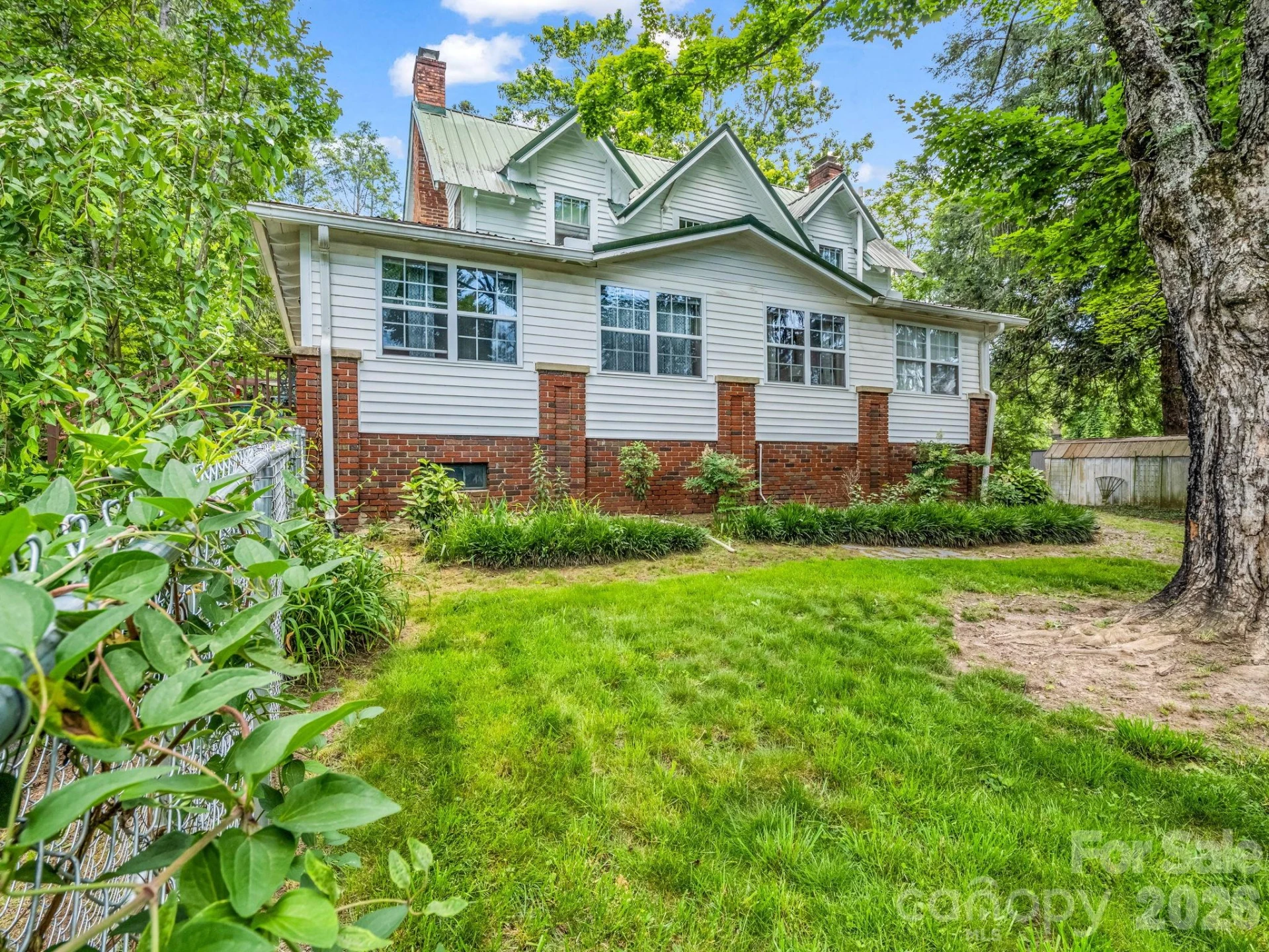 23 Sunset Drive - Photo 4