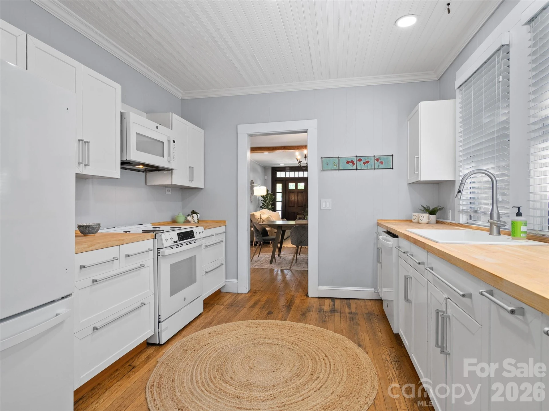 61 Walton Street - Photo 8