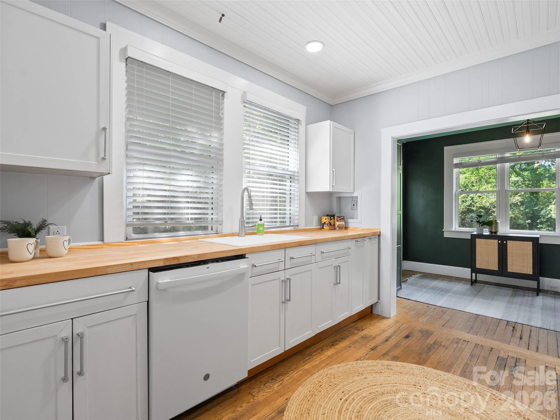 61 Walton Street - Photo 9