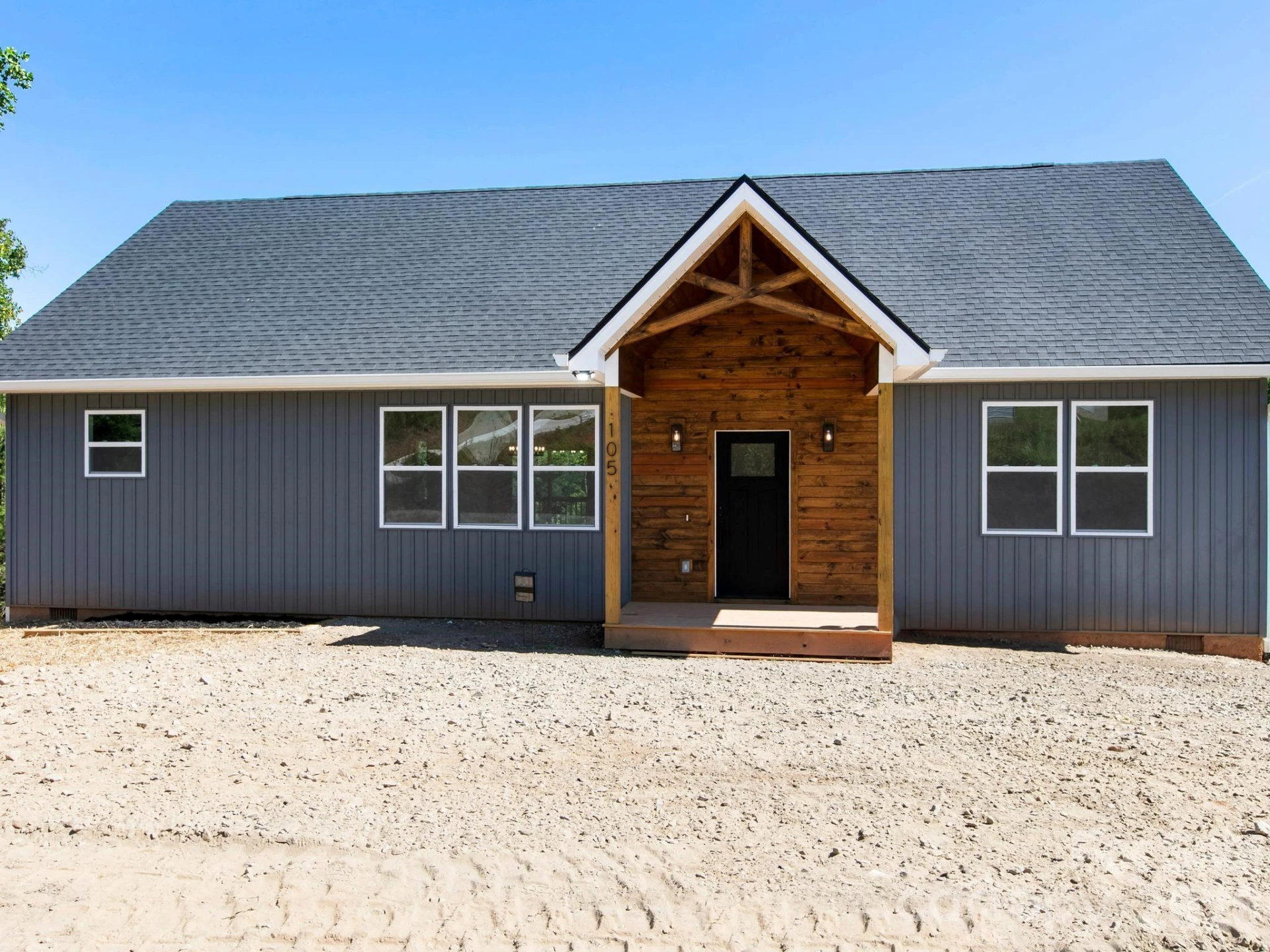 105 S Vineyard Village Drive - Photo 2