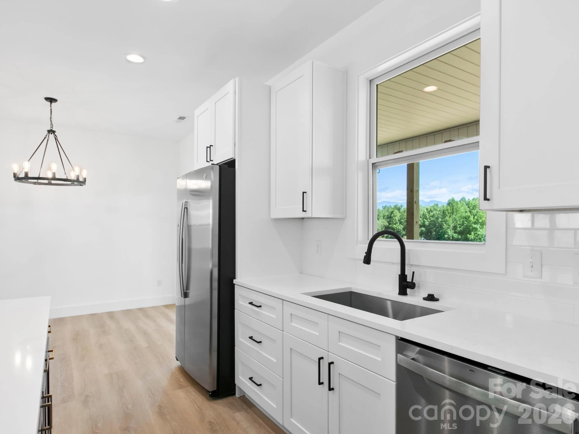105 S Vineyard Village Drive - Photo 15