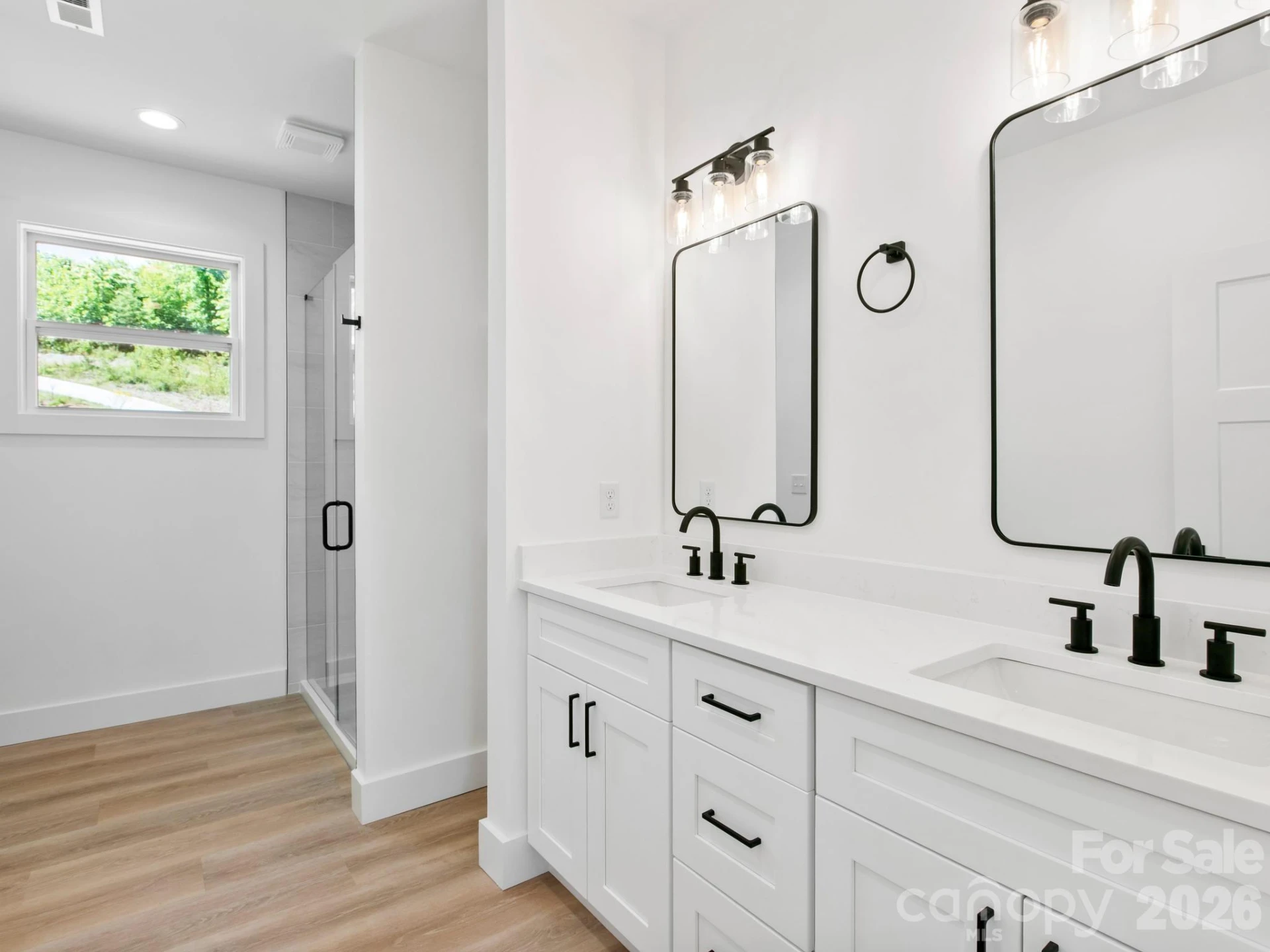 105 S Vineyard Village Drive - Photo 19