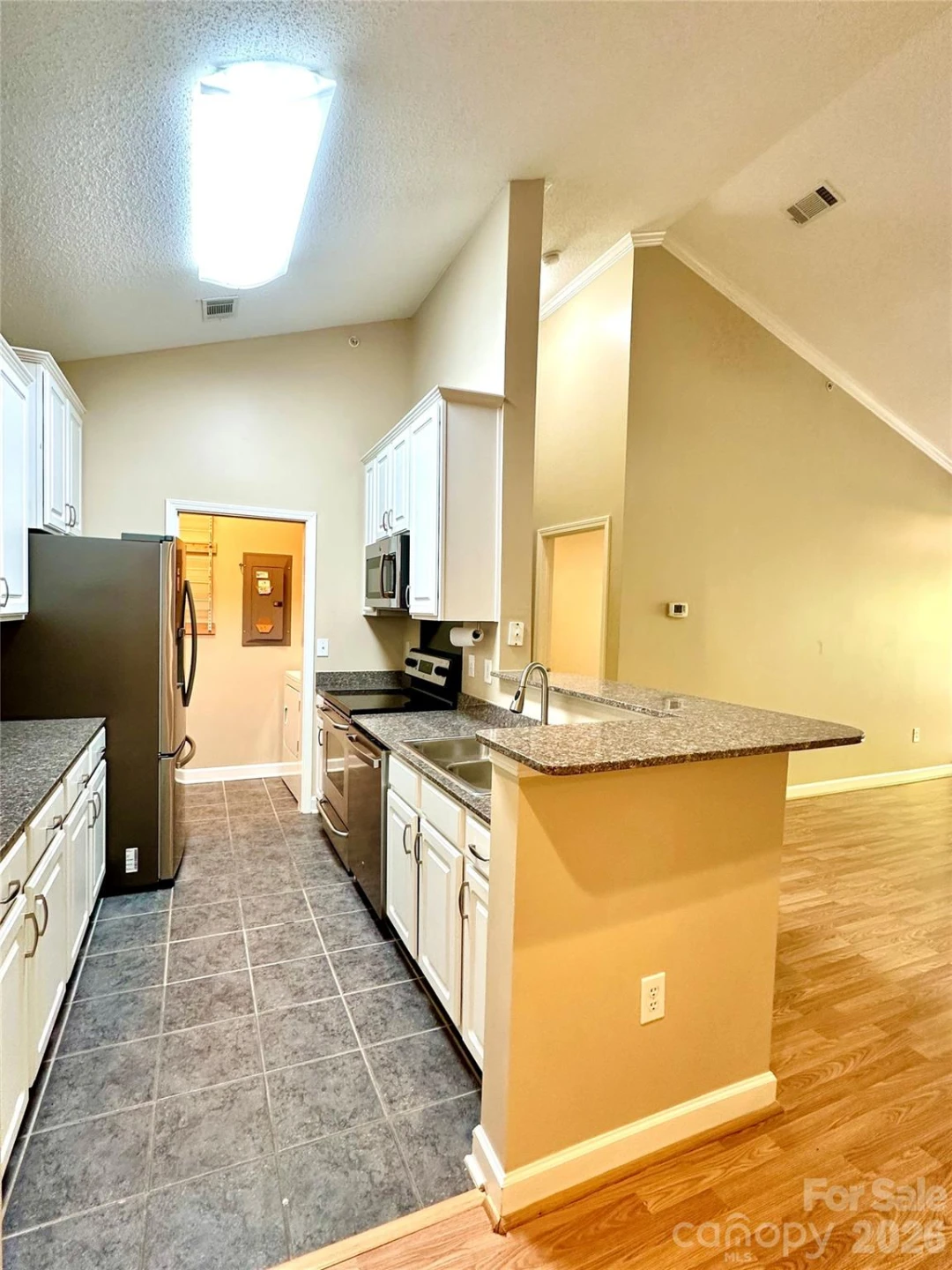 2000 Olde Eastwood Village Boulevard #305 - Photo 4