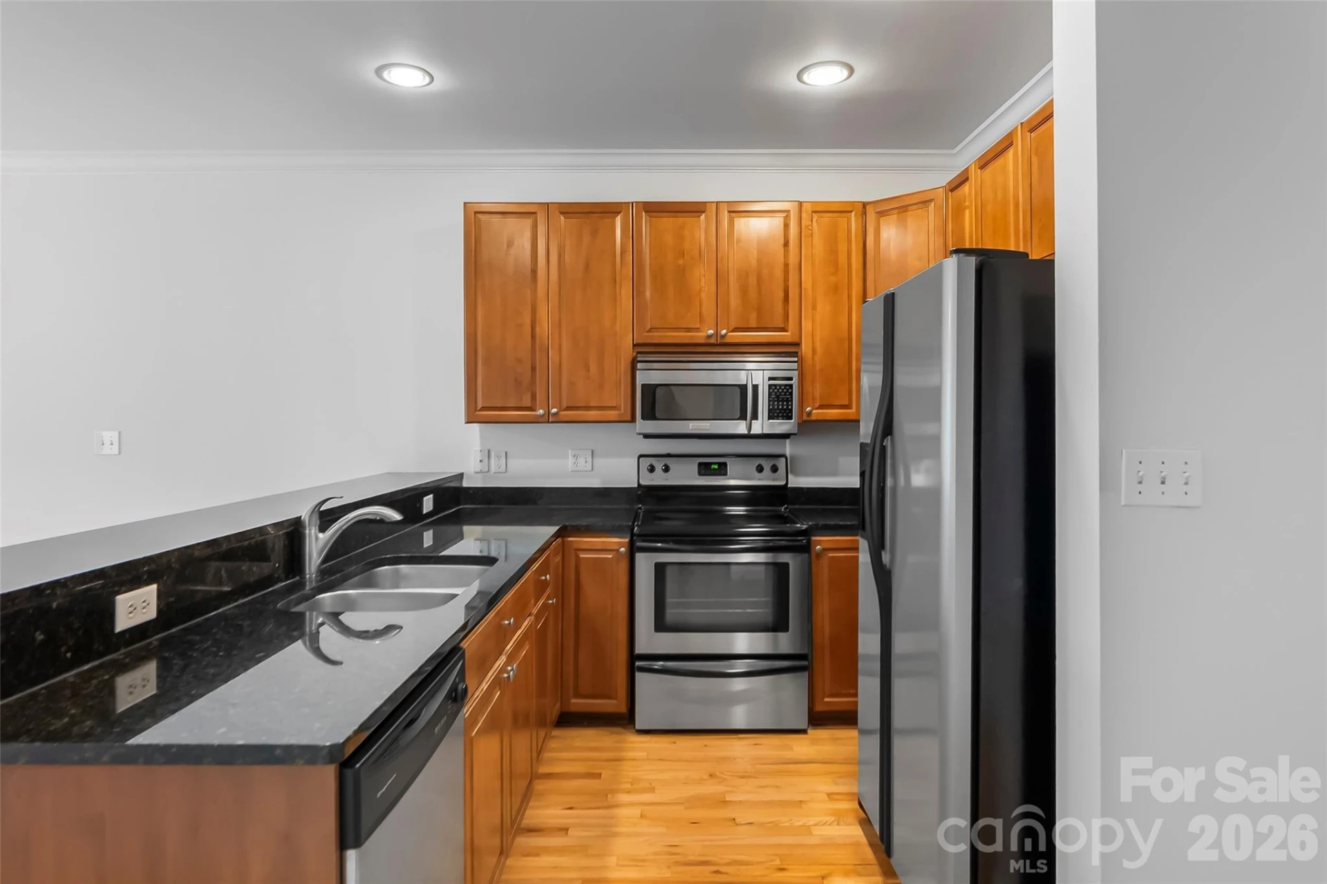 125 S Lexington Avenue #303 - Photo 7