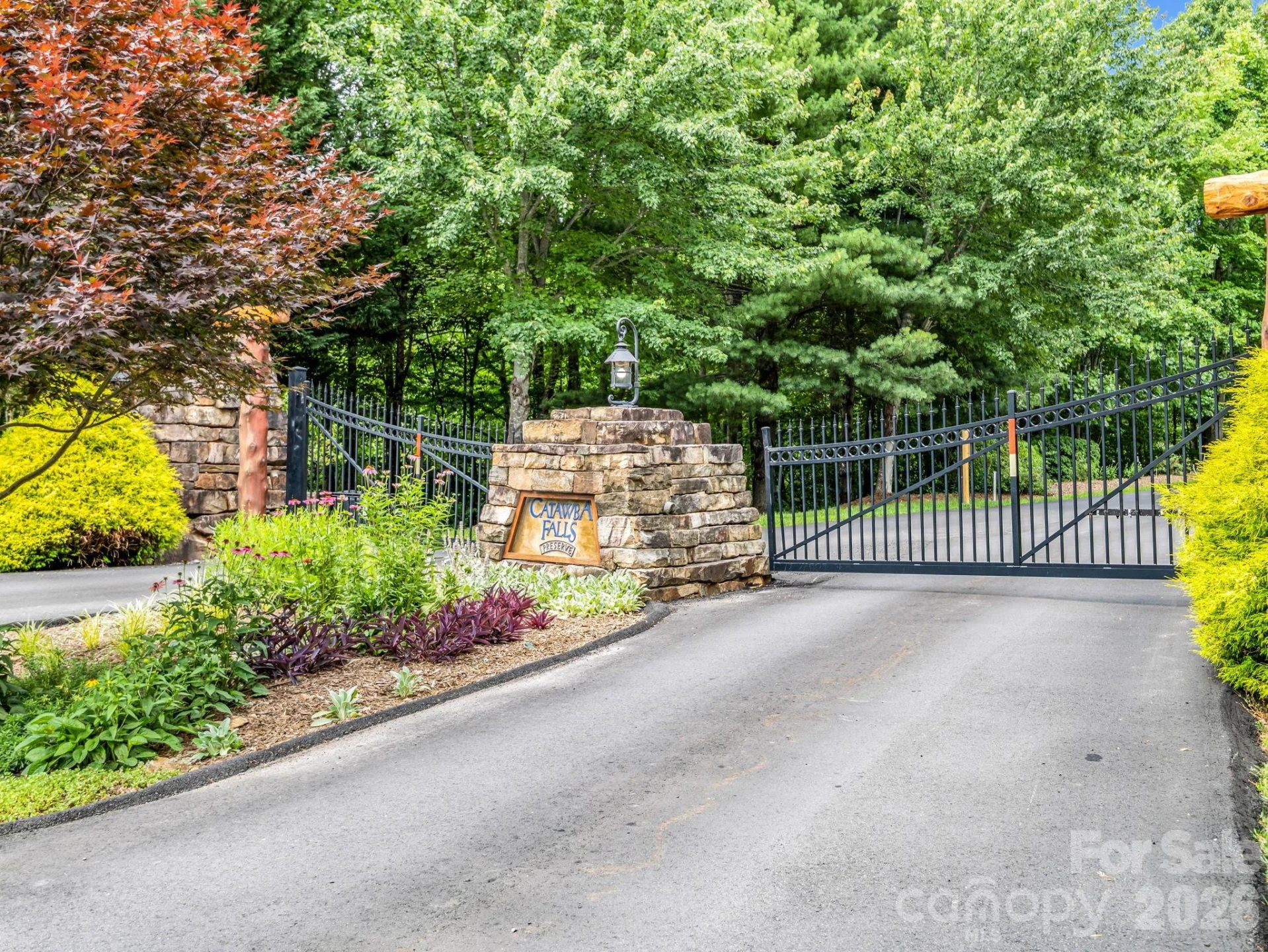 131 Arcadia Falls Way - Photo 4