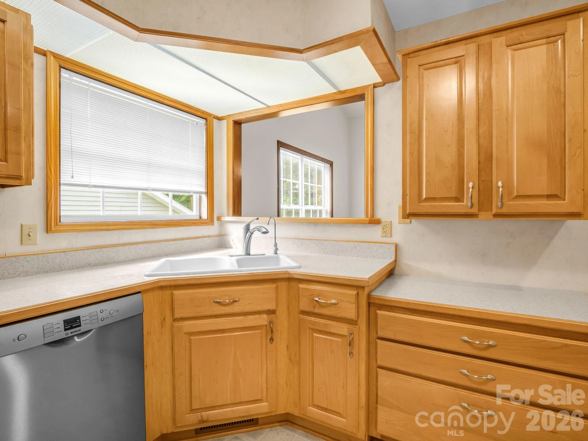 341 Laurel Park Place - Photo 16