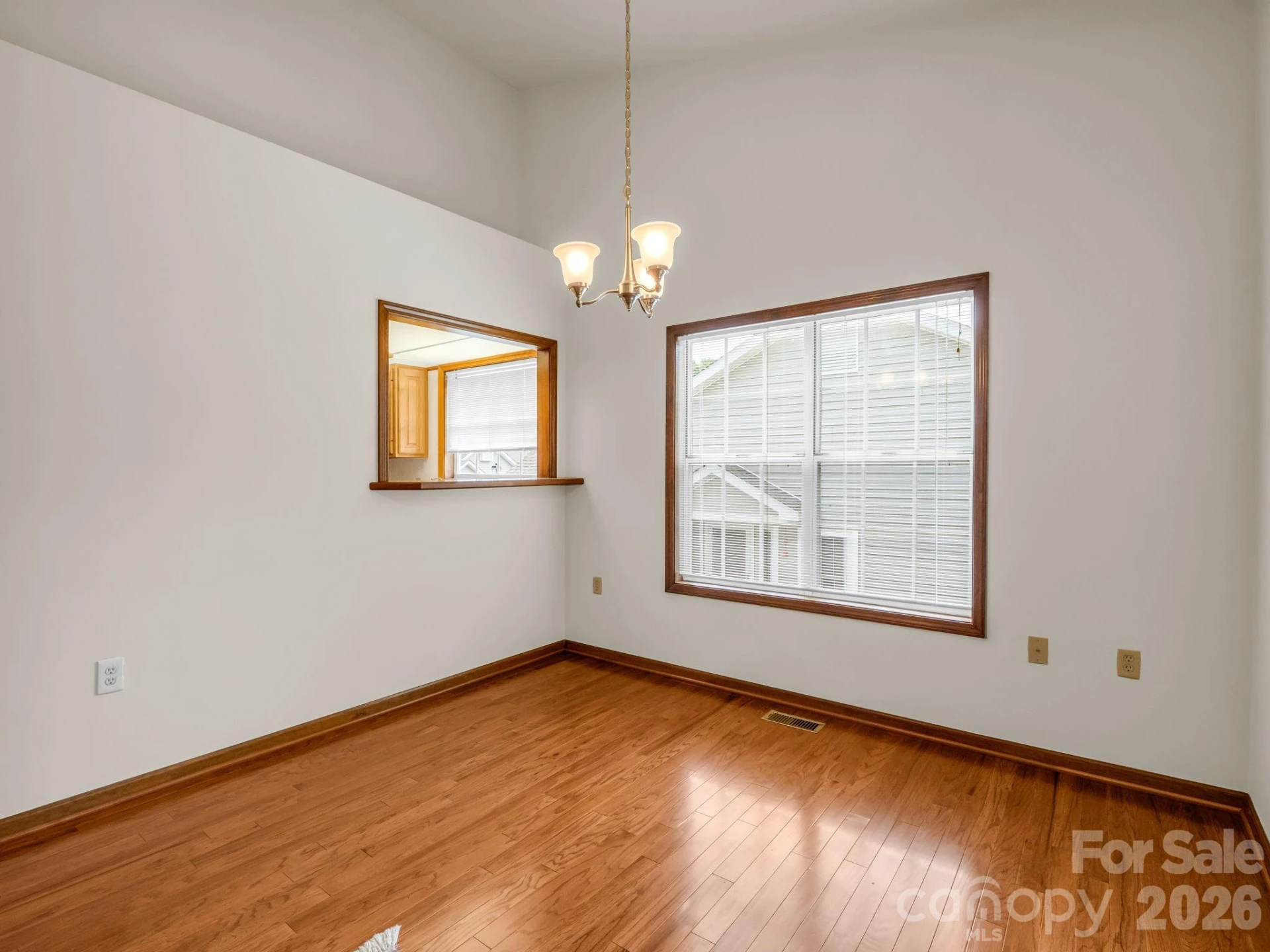 341 Laurel Park Place - Photo 18