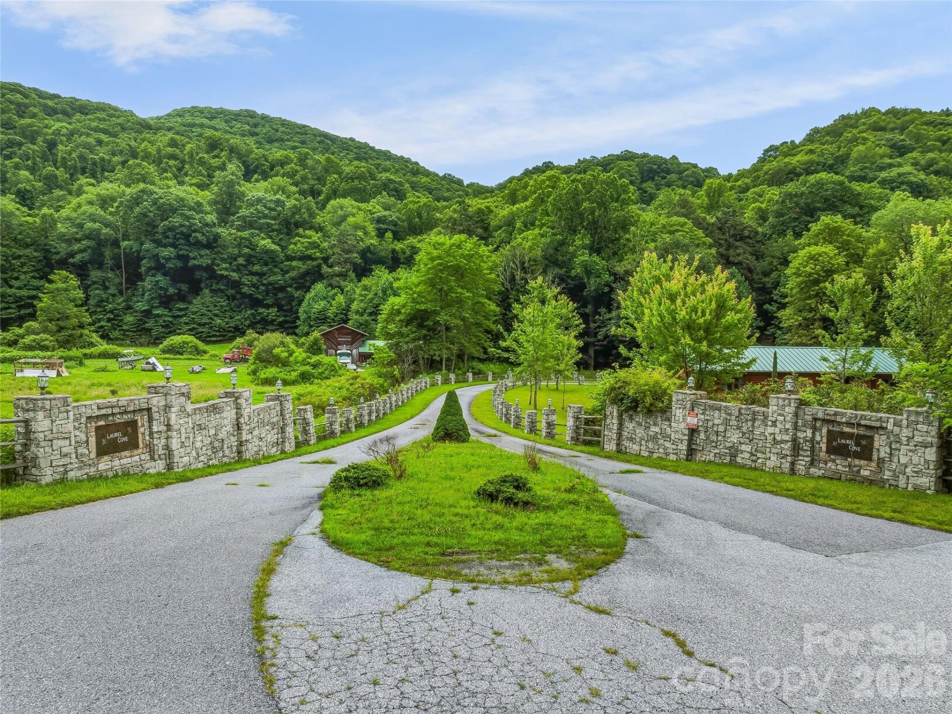 961 Wilson Branch Road - Photo 3