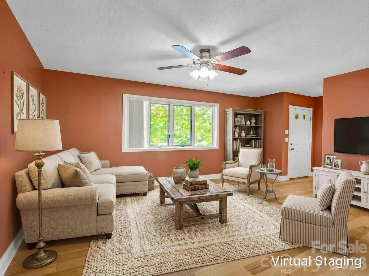 156 Deer Run - Photo 2