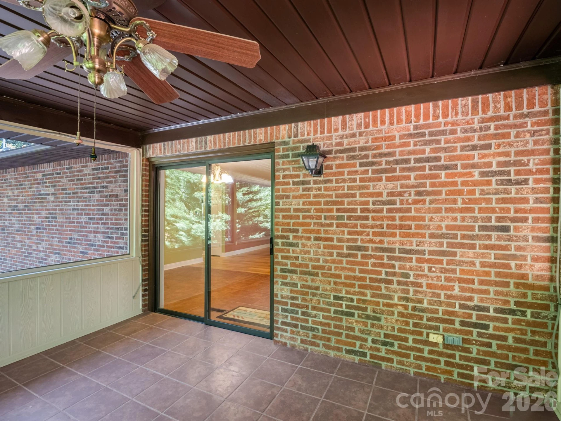 156 Deer Run - Photo 11