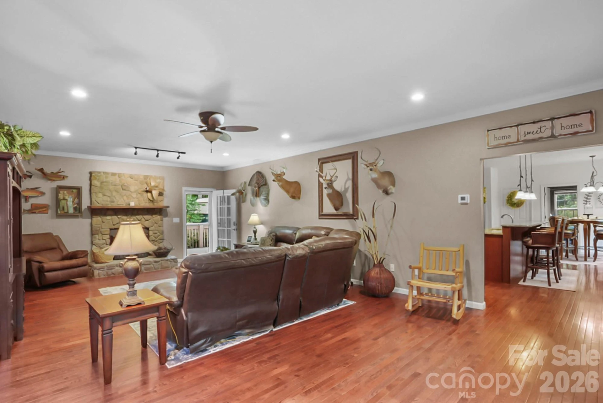 90 King Road - Photo 4