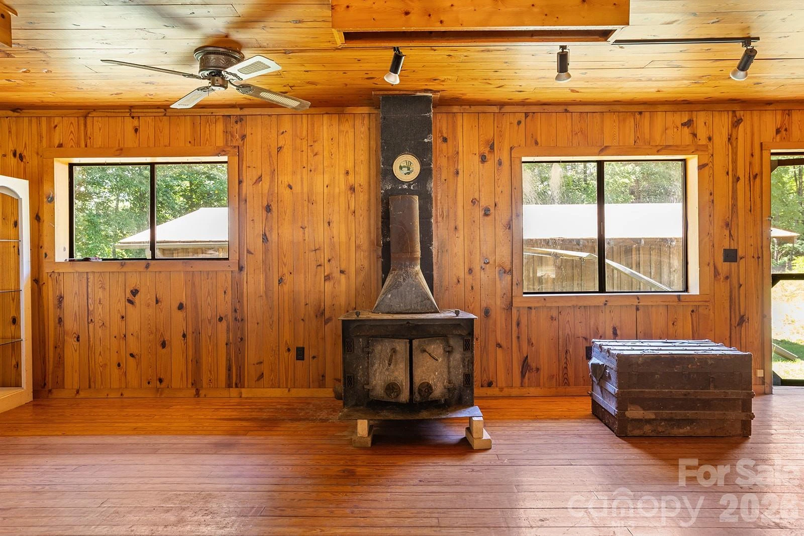 2080 Hendersonville Highway - Photo 12