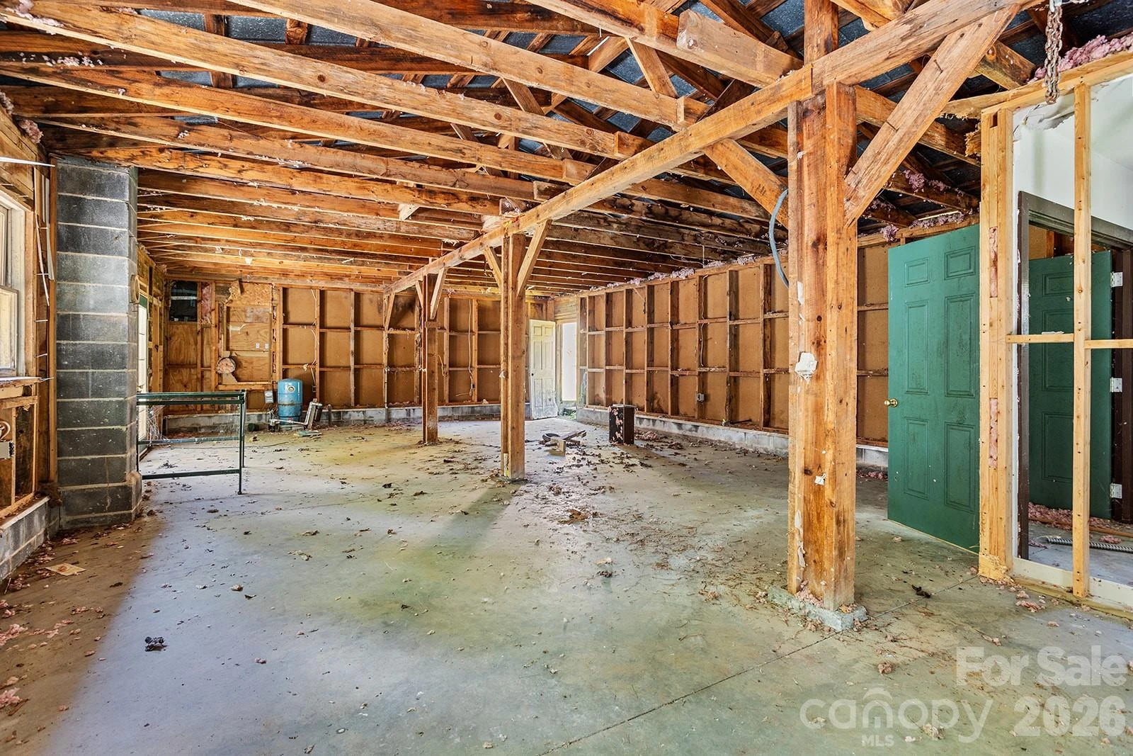 2080 Hendersonville Highway - Photo 16