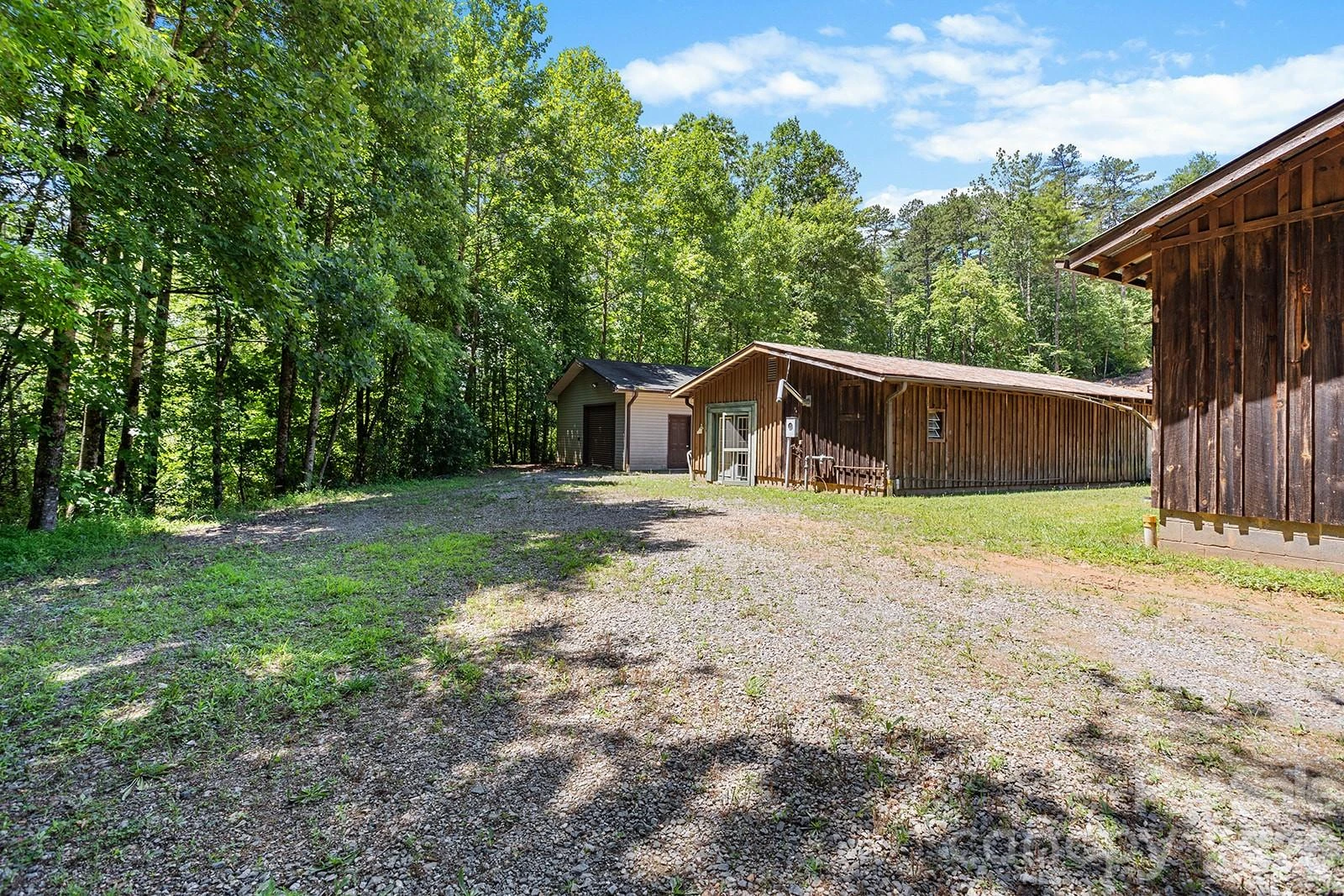 2080 Hendersonville Highway - Photo 21