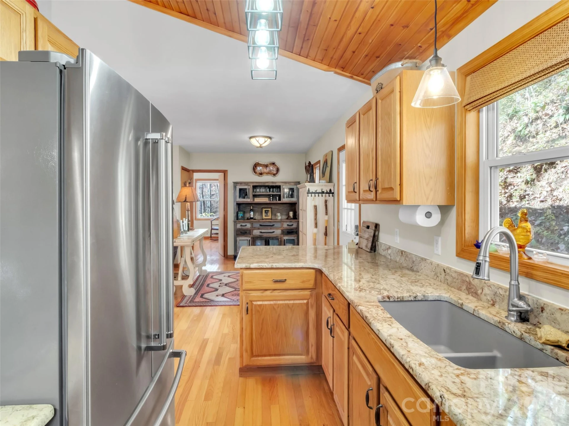 245 Greenview Drive - Photo 13
