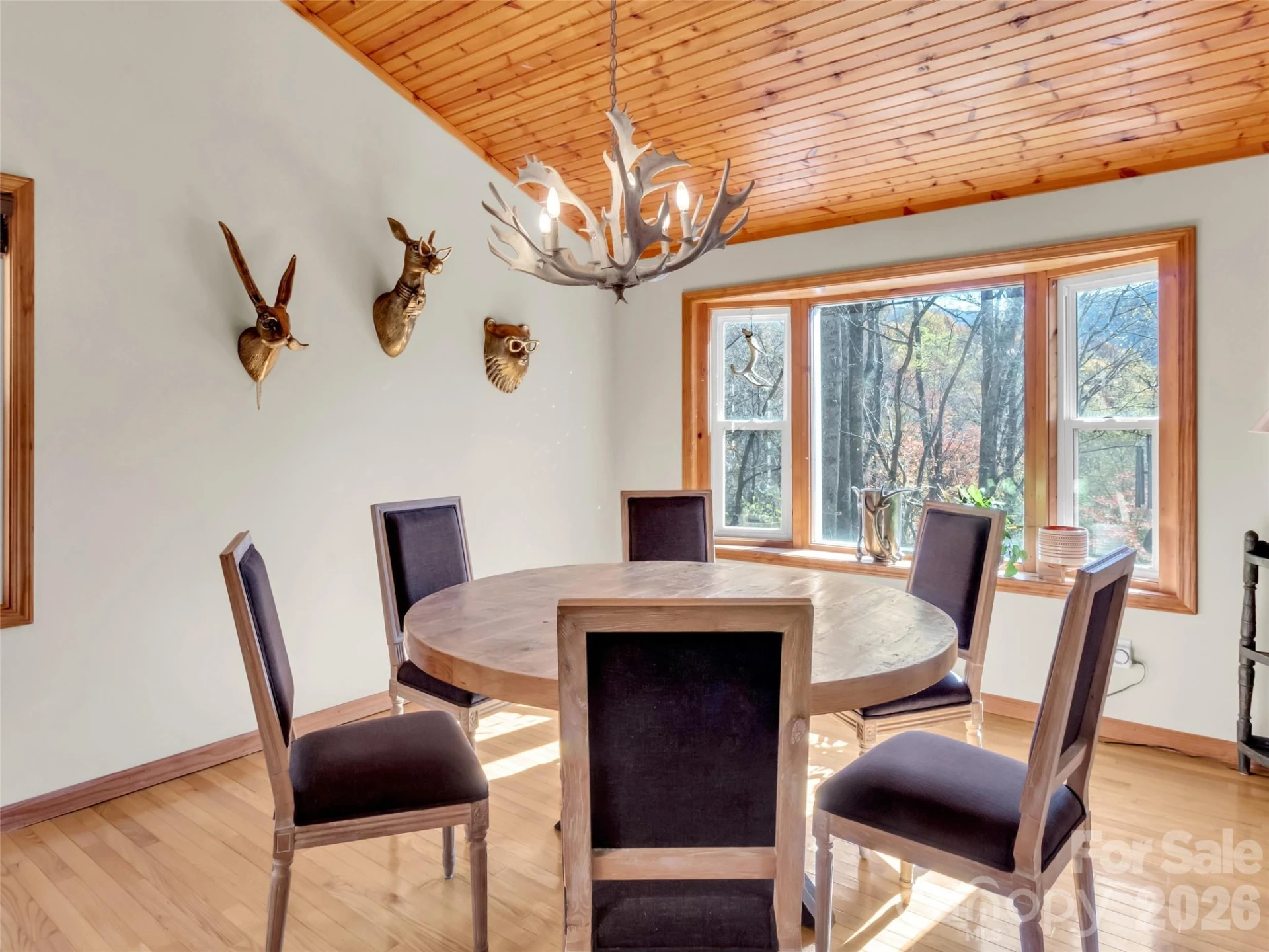 245 Greenview Drive - Photo 15