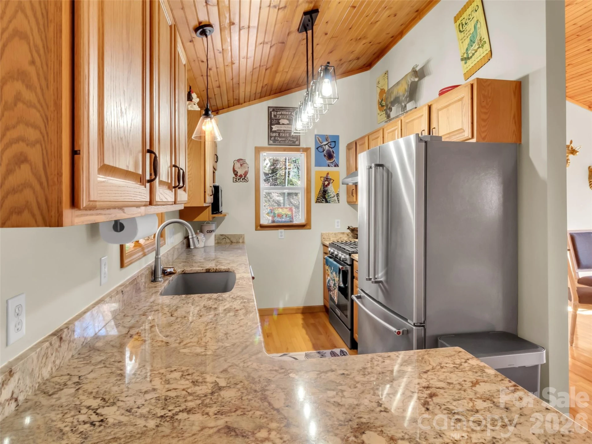 245 Greenview Drive - Photo 9