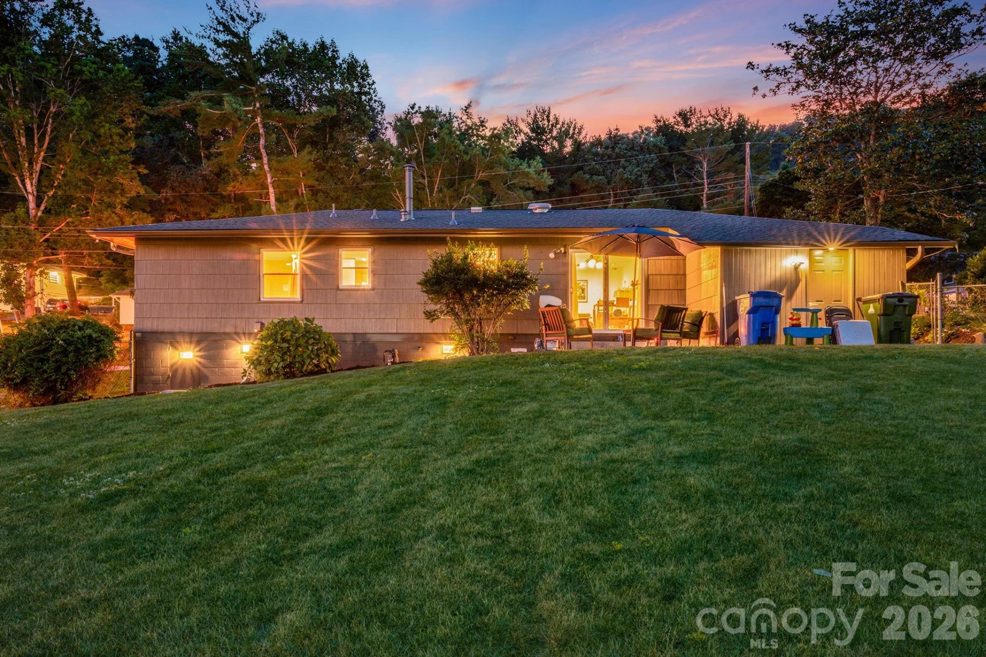 5 Hillview Road - Photo 2