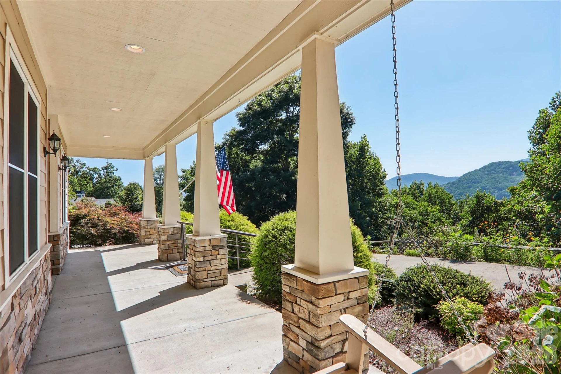 959 Silverglen Way - Photo 2