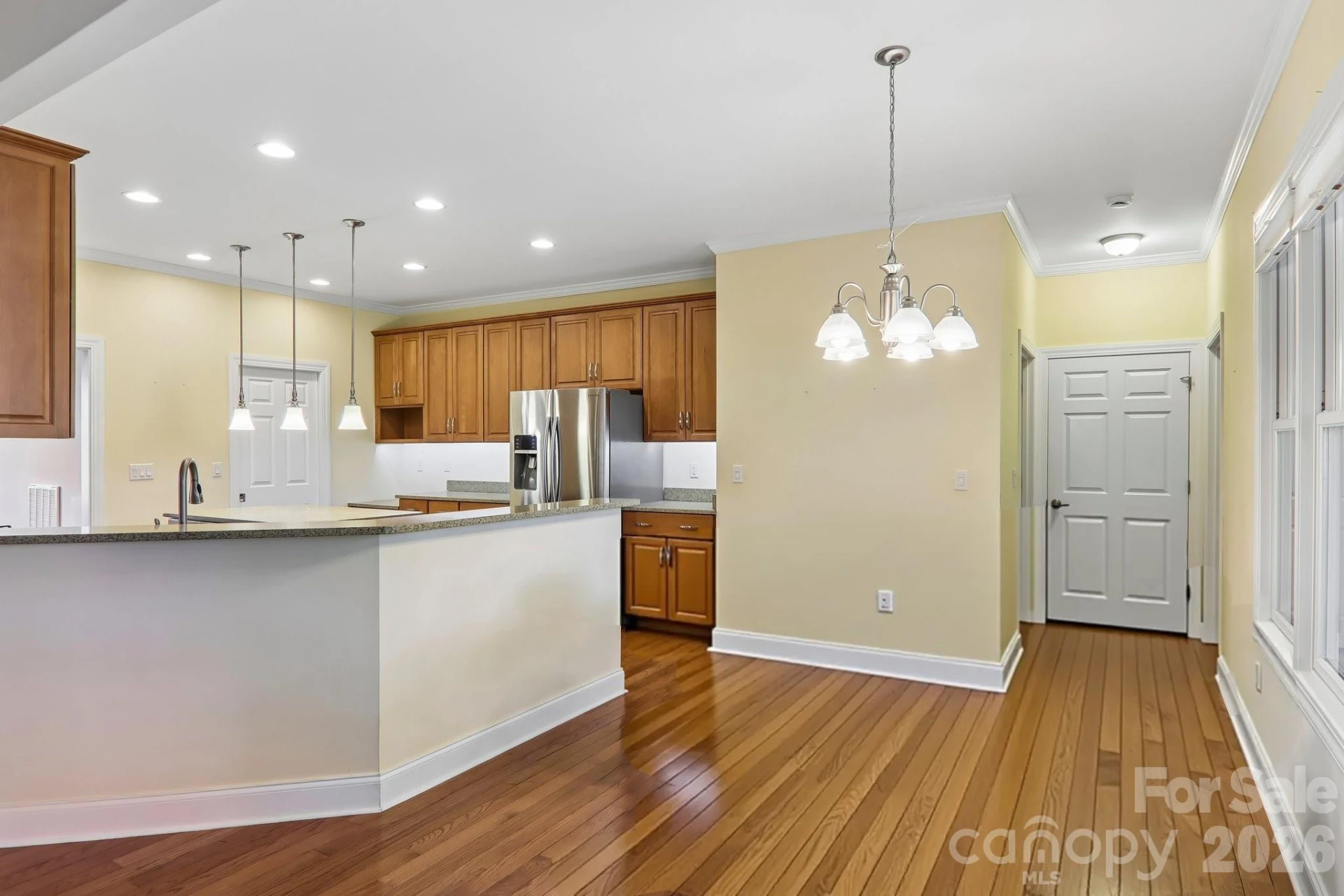 959 Silverglen Way - Photo 13