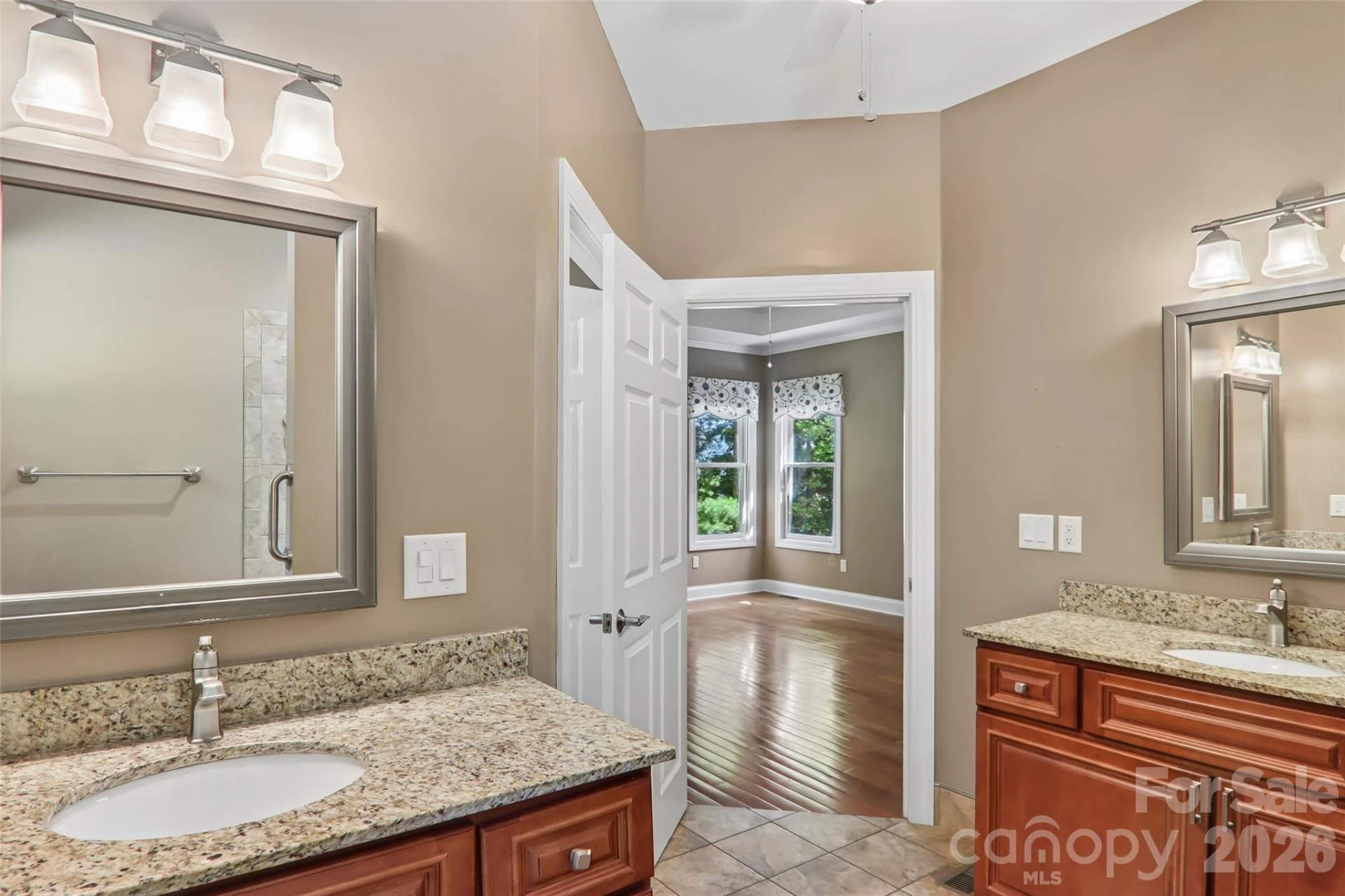 959 Silverglen Way - Photo 17